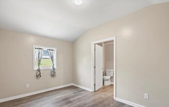 16672 Gabriel Way in Athens, AL - Foto de edificio - Building Photo