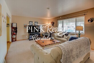 1716 Wooten Rd in Colorado Springs, CO - Building Photo - Building Photo