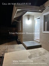 7227 Camel Rock Way in Citrus Heights, CA - Foto de edificio - Building Photo