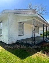 1108 Toms St in Shelby, NC - Building Photo - Building Photo