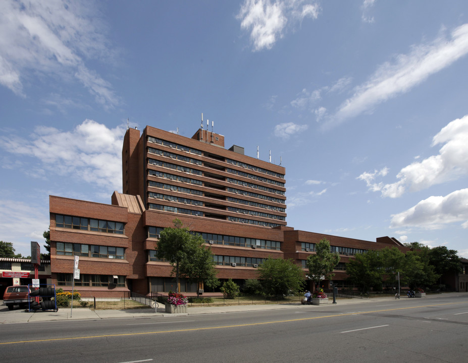 Greenwood Towers in Toronto, ON - Building Photo