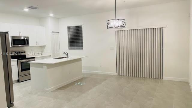 249 SW 159th Way in Pembroke Pines, FL - Building Photo - Building Photo