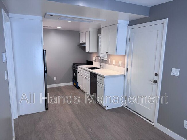 property at 5117 E The Toledo