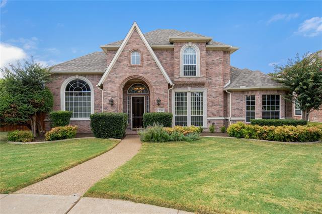 property at 3705 Country Oak Ct
