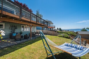 3719 59th Ave SW in Seattle, WA - Building Photo