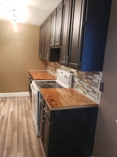 1556 Meredith Dr in Cincinnati, OH - Building Photo - Building Photo
