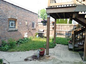 3235 N Lockwood Ave, Unit 1 in Chicago, IL - Building Photo