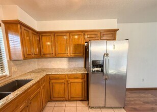 7019 N Spinnaker Ln in Oklahoma City, OK - Building Photo - Building Photo