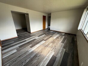 1712 F St in South Sioux City, NE - Building Photo - Building Photo
