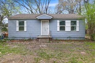 2869 Greenwood Ave in Jackson, MS - Building Photo
