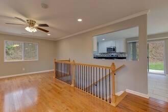 9921 Standifer Gap Rd in Collegedale, TN - Building Photo - Building Photo