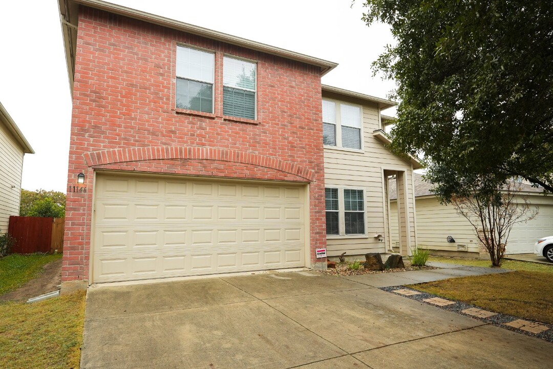 11146 Baffin Oaks in San Antonio, TX - Building Photo