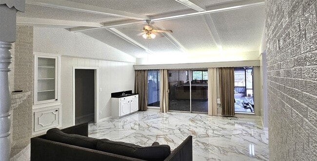 1602 Luella Ave in Deer Park, TX - Building Photo - Building Photo