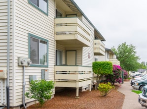 903 SW 185th Ave, Unit 999-3 in Beaverton, OR - Building Photo - Building Photo