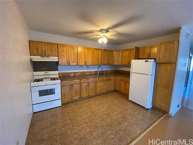 property at 813 Bannister St