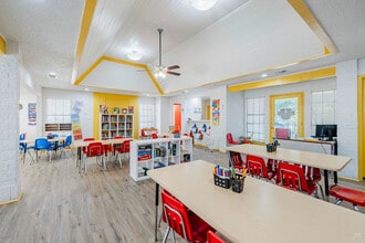 Parks at Treepoint in Arlington, TX - Building Photo - Building Photo