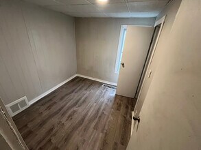 7006 Worley Ave in Cleveland, OH - Building Photo - Building Photo