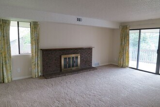 600 Manhattan Dr in Boulder, CO - Building Photo - Building Photo