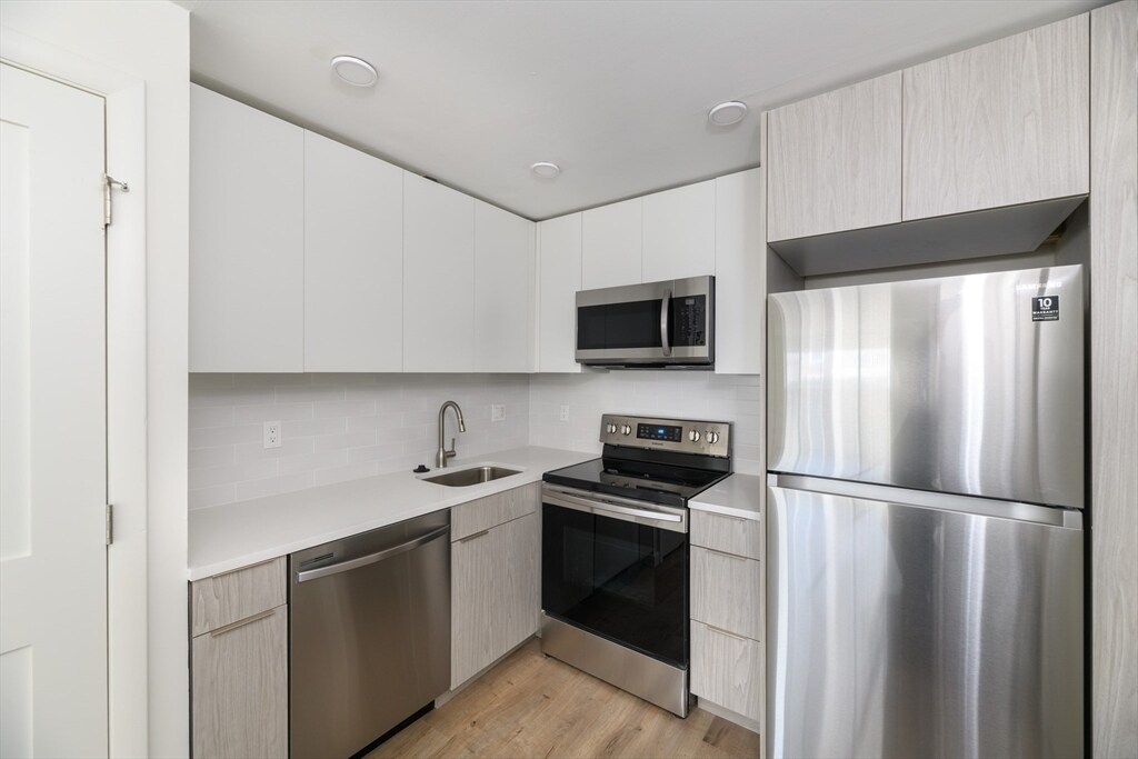 43 Parker Hill Ave, Unit 5 in Boston, MA - Foto de edificio