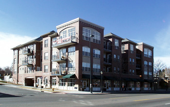 Chamberlin Heights in Denver, CO - Foto de edificio - Building Photo