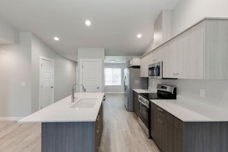 12226 W Barrington Dr in Nampa, ID - Building Photo - Building Photo