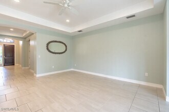 16374 Barclay Ct in Naples, FL - Building Photo - Building Photo