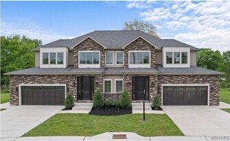 20 Bentley Dr in Orchard Park, NY - Building Photo