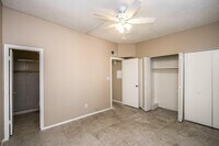 1297 W 5th St photo'