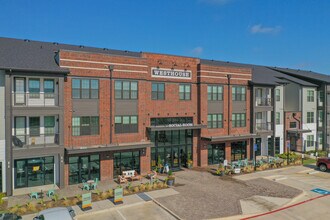 Westhouse Flats in Fort Worth, TX - Building Photo - Building Photo