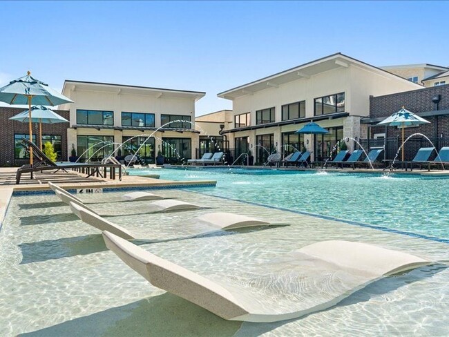 Rye Bunker Hill Apartments in Garland, TX - Foto de edificio - Building Photo