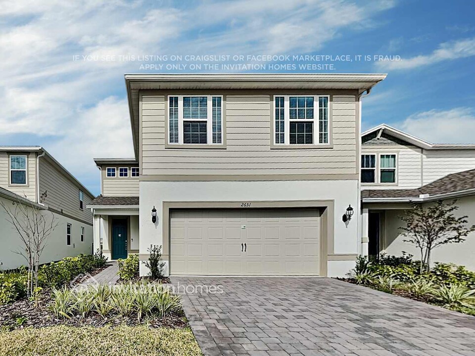 2651 Autumn Peace Dr in Kissimmee, FL - Building Photo