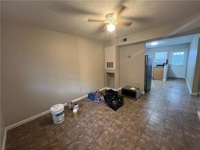 2222 Florida Ave in Kenner, LA - Building Photo - Building Photo