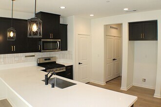 12709 Ironstone Wy in Moreno Valley, CA - Building Photo - Building Photo