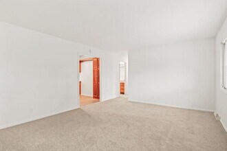 309 Victory Ave in Greenwood, IN - Building Photo - Building Photo