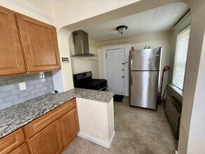 834 Chambers St in Trenton, NJ - Building Photo - Building Photo