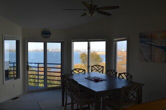 533 Lagoon Blvd in Brigantine, NJ - Building Photo - Building Photo