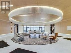 99 The Donway W in Toronto, ON - Building Photo - Building Photo