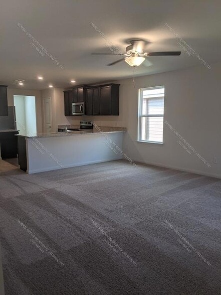 18908 Speculator Ln in Elgin, TX - Building Photo - Building Photo