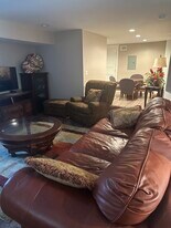 464 Holly St NW, Unit Wanda Barlow in Atlanta, GA - Building Photo