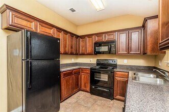 7657 Hollow Point Dr in Fort Worth, TX - Building Photo - Building Photo