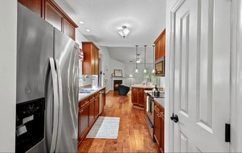 8344 St Danasus Dr in Nashville, TN - Foto de edificio - Building Photo