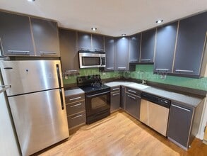 12 Stony Brook Dr in Glastonbury, CT - Building Photo - Building Photo