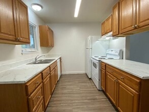 Concordia Apartments in Tacoma, WA - Foto de edificio - Interior Photo