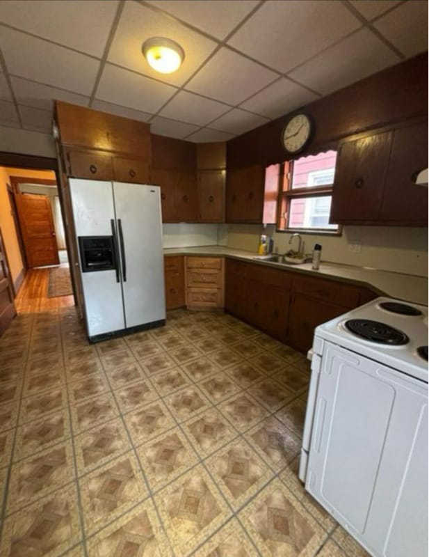 246 20th Ave-Unit -floor 2 in Paterson, NJ - Building Photo - Building Photo