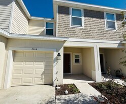 2264 Paravane Way in Wesley Chapel, FL - Building Photo