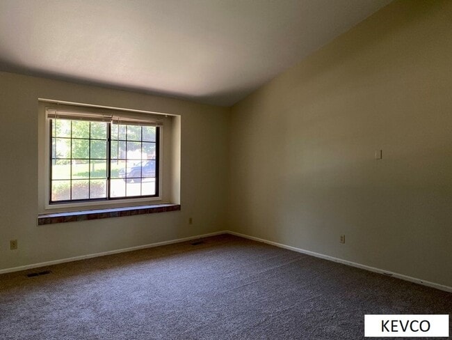 1952 Promenade Way in Fort Collins, CO - Building Photo - Building Photo