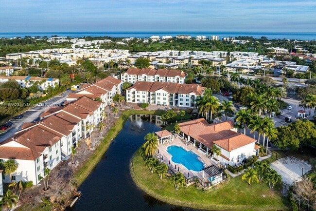 1308 Villa Cir