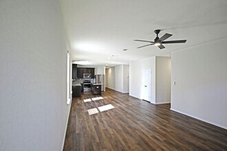 963 Steeplebush in New Braunfels, TX - Building Photo - Building Photo