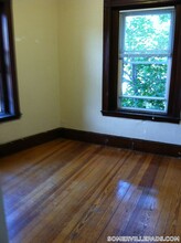6 Cherry St in Somerville, MA - Building Photo - Building Photo