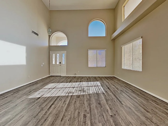 8112 Painted Clay Ave in Las Vegas, NV - Building Photo - Building Photo